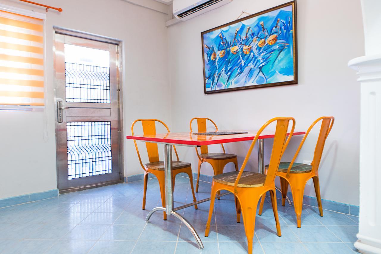 Maxwell Court Apartments อักกรา ภายนอก รูปภาพ