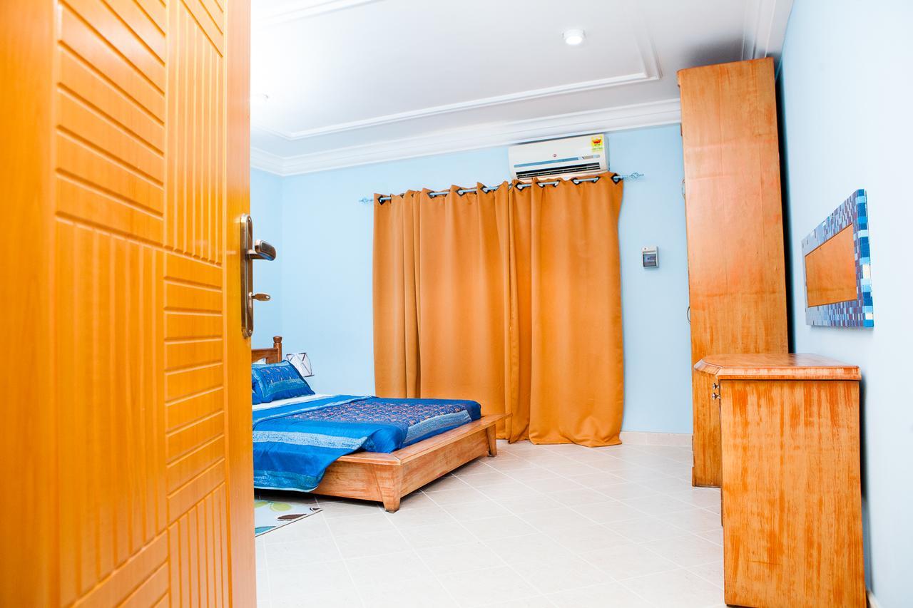 Maxwell Court Apartments อักกรา ภายนอก รูปภาพ