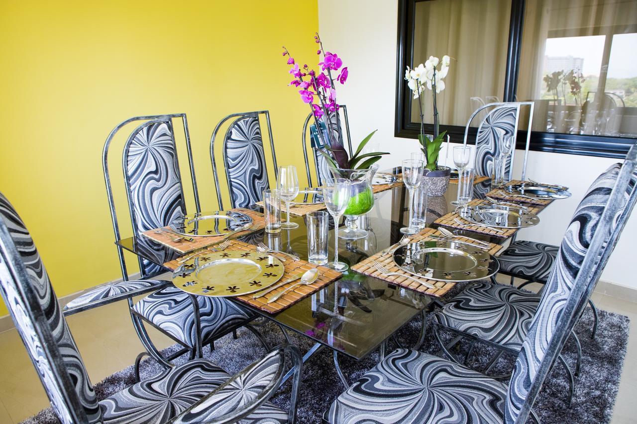 Maxwell Court Apartments อักกรา ภายนอก รูปภาพ