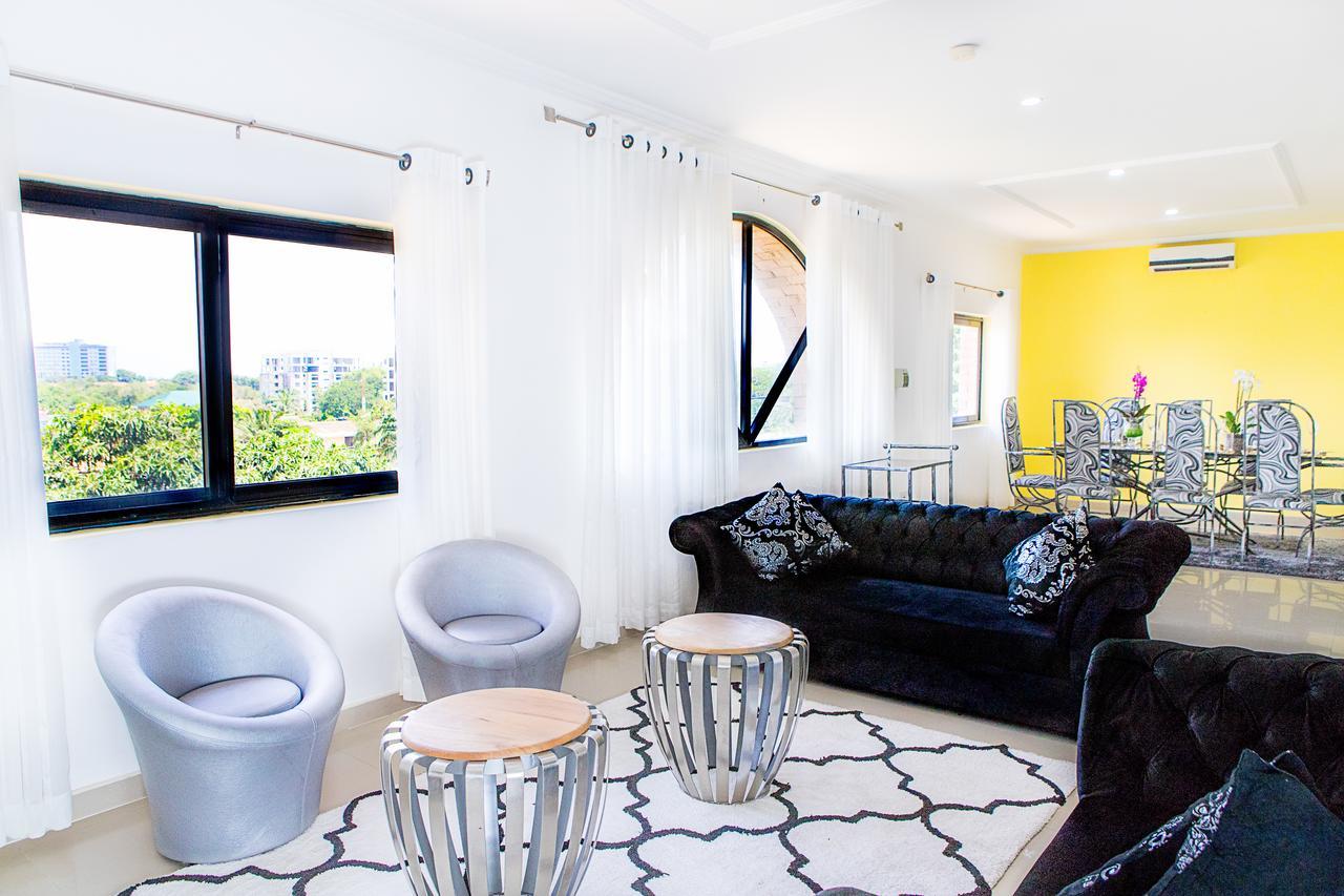 Maxwell Court Apartments อักกรา ภายนอก รูปภาพ
