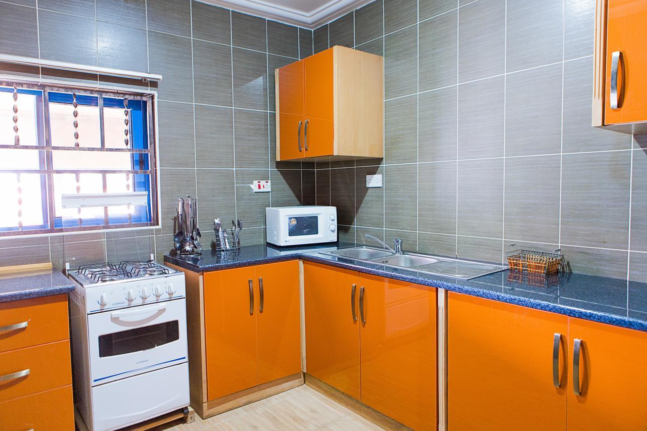 Maxwell Court Apartments อักกรา ภายนอก รูปภาพ