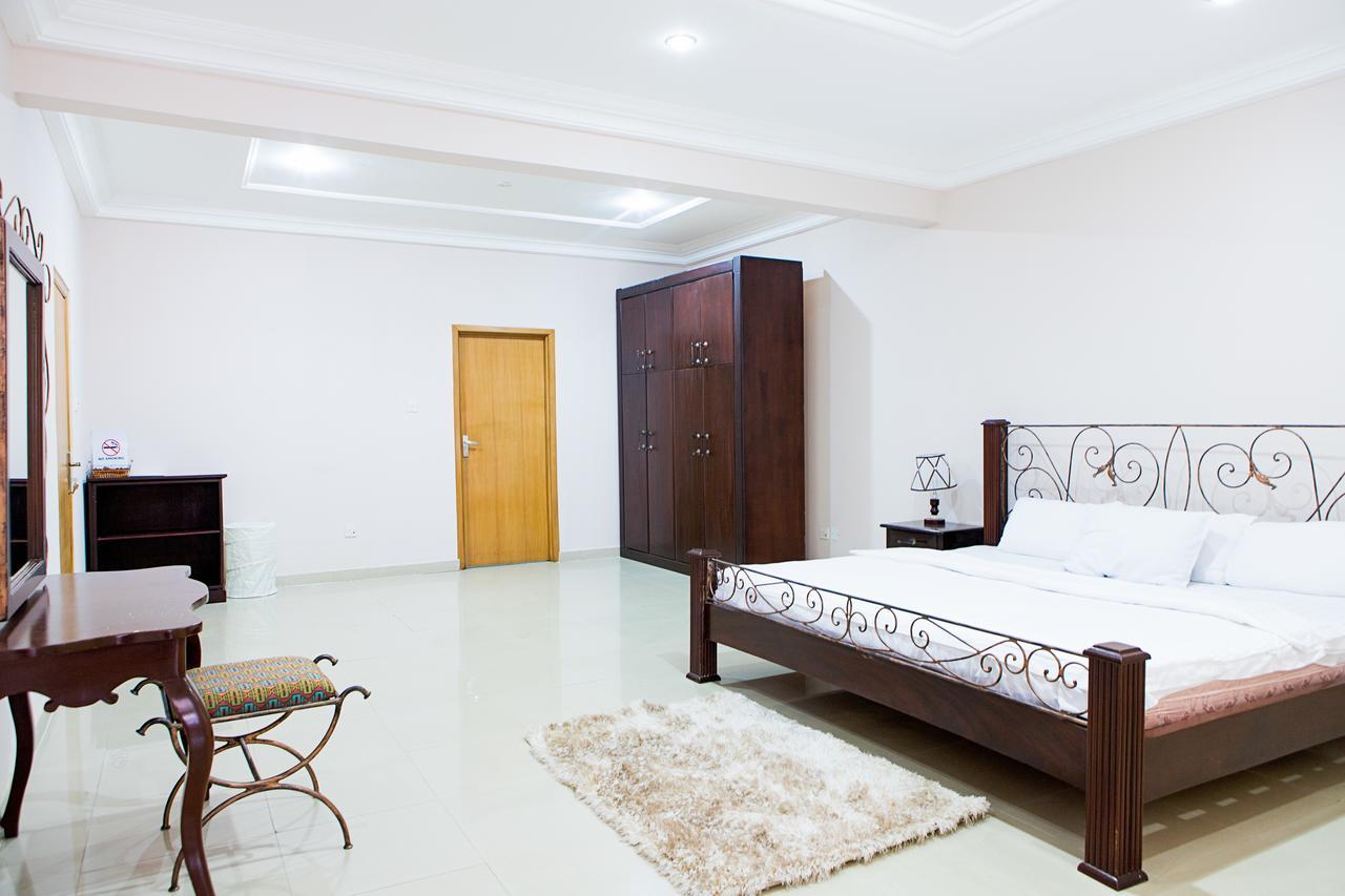 Maxwell Court Apartments อักกรา ภายนอก รูปภาพ