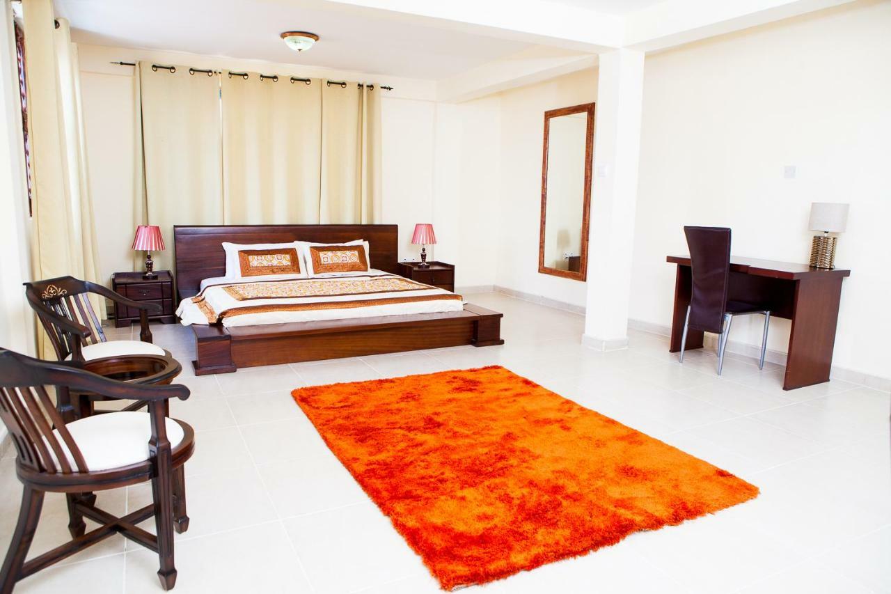 Maxwell Court Apartments อักกรา ภายนอก รูปภาพ